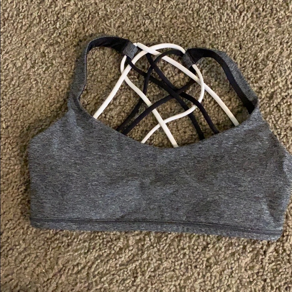Strappy back multicolor sports bra (lululemon)